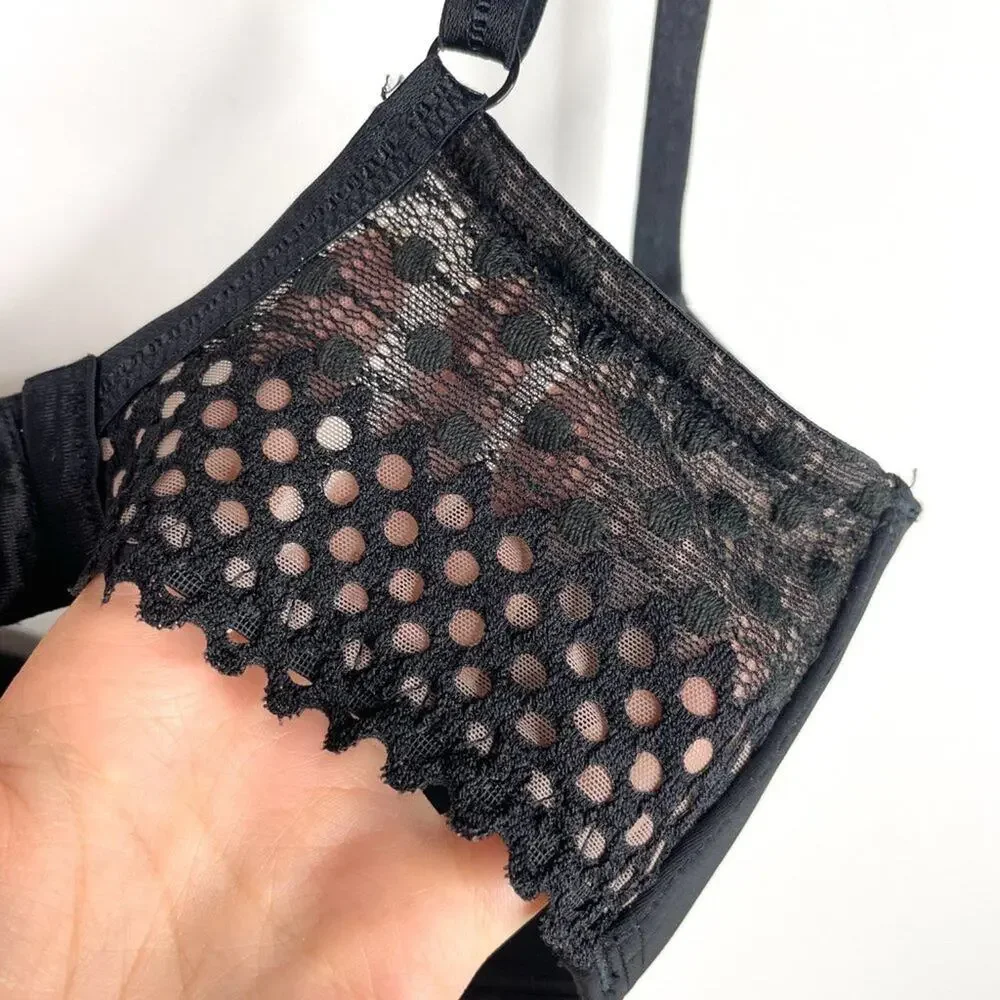 b. tempt'd Black Wirefree Bra 32DD